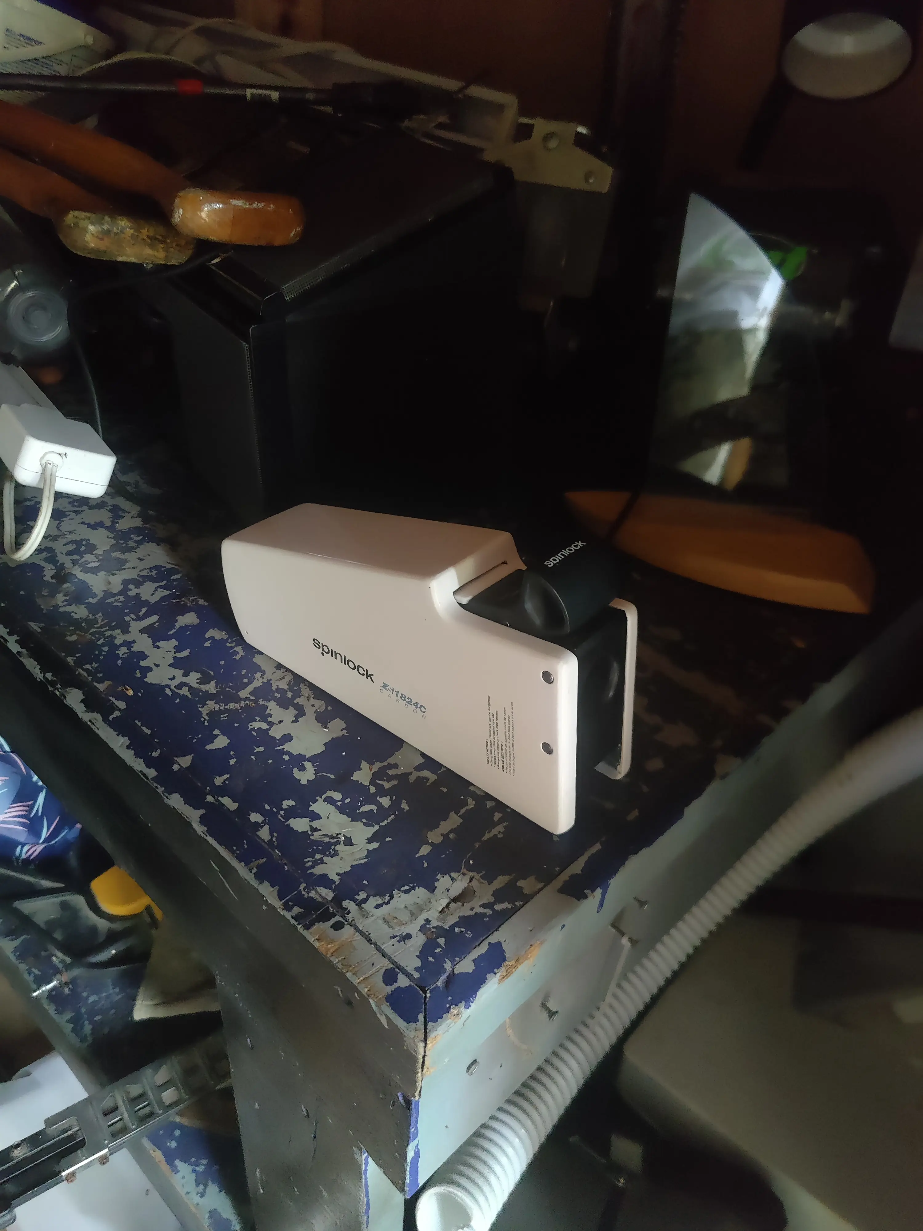 Discontinued Lewmar Parts: How to Find Them in 2026