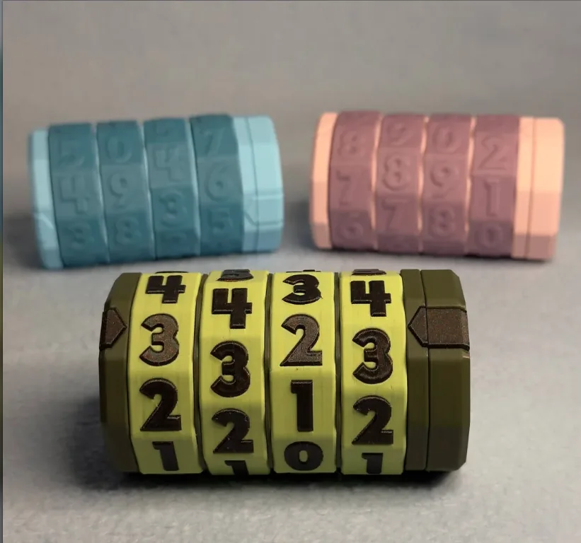 Cryptex Puzzle Container view 3